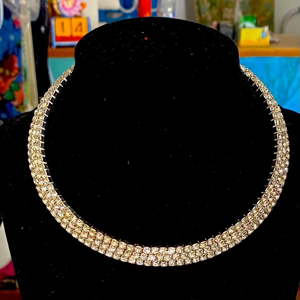 Rhinestone choker Necklace